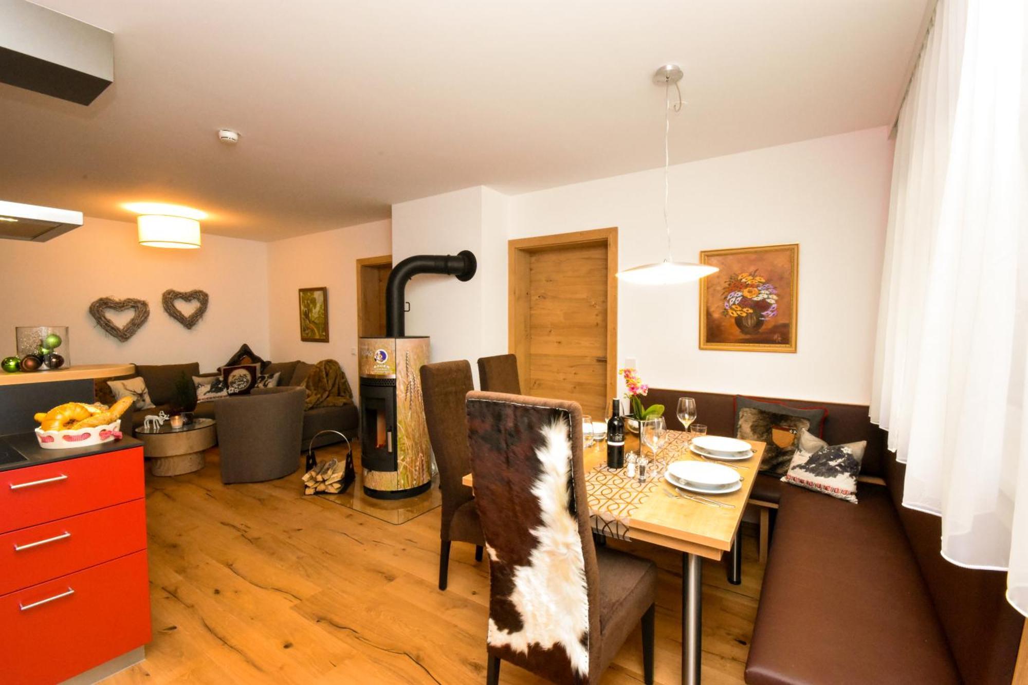 Luxusapartment Muellerhaus Mühlbach am Hochkönig Esterno foto