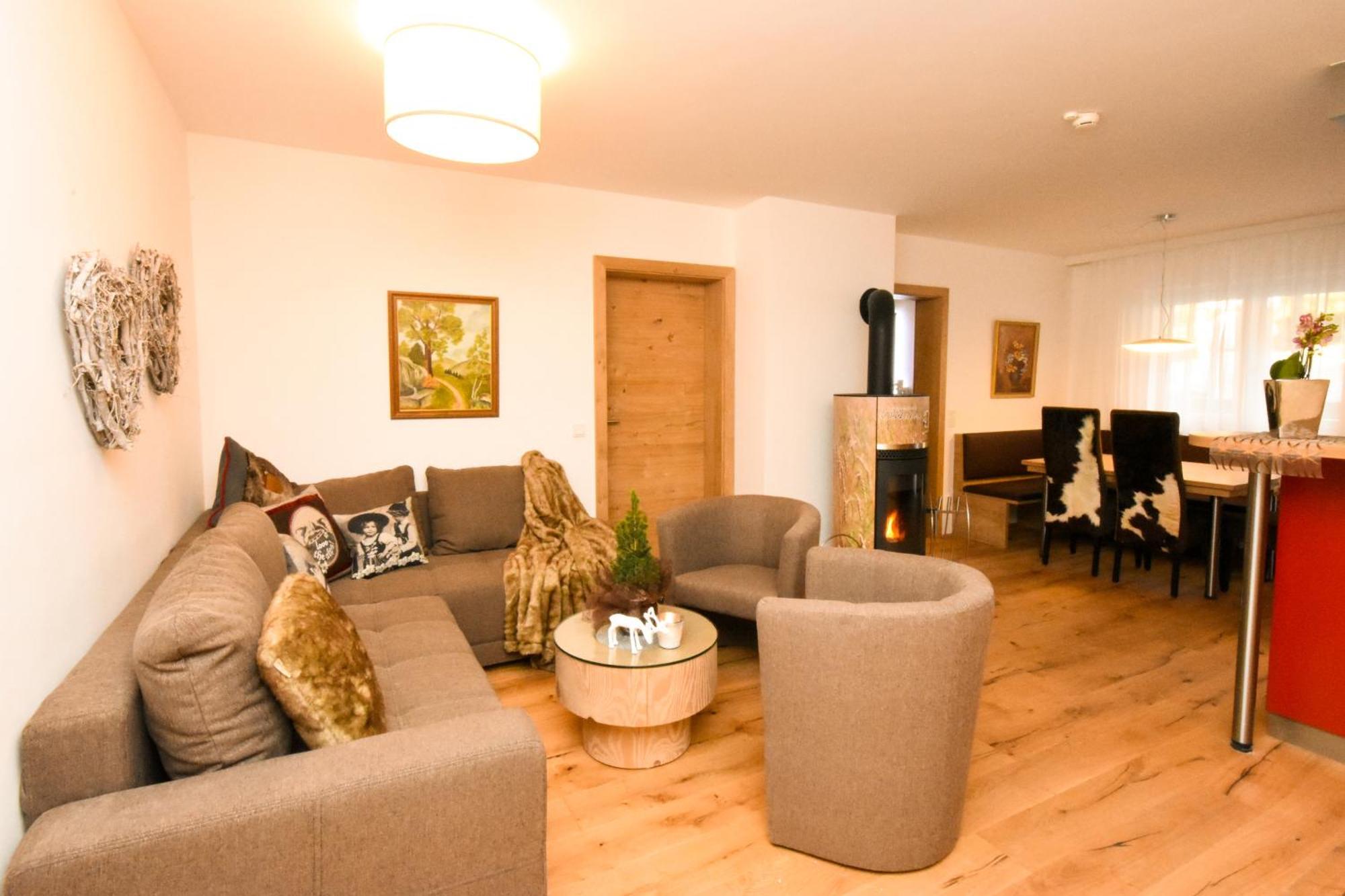 Luxusapartment Muellerhaus Mühlbach am Hochkönig Esterno foto